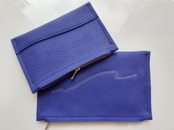 Duo de Pochettes Cuir Bleu pacifique personnalisables cuir upcyclé de Luxe CouleurSedona Création Maroquinerie Fabriqué en France