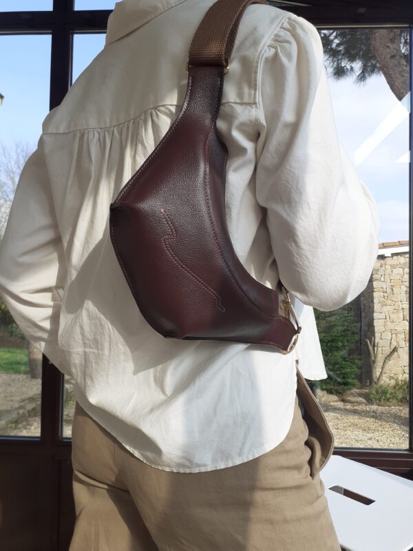 sac banane personnalisable cuir upcyclé creation maroquinerie française de luxe CouleurSedona