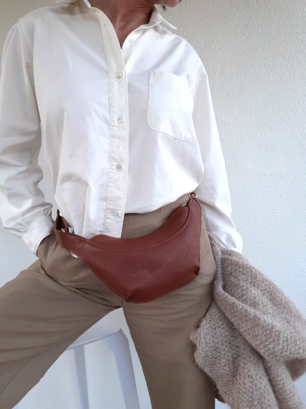 sac banane cuir upcyclé marron antelope creation maroquinerie française de luxe CouleurSedona