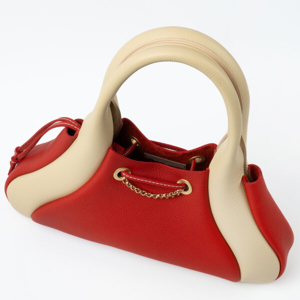 Sac à main cuir de luxe Rouge CouleurSedona , 100% fabriqué en France de façon artisanale près de Cholet